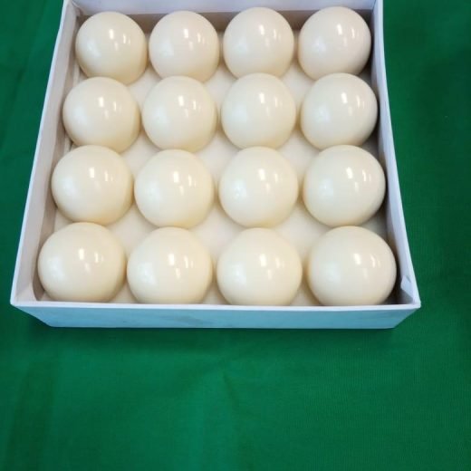White ball plain